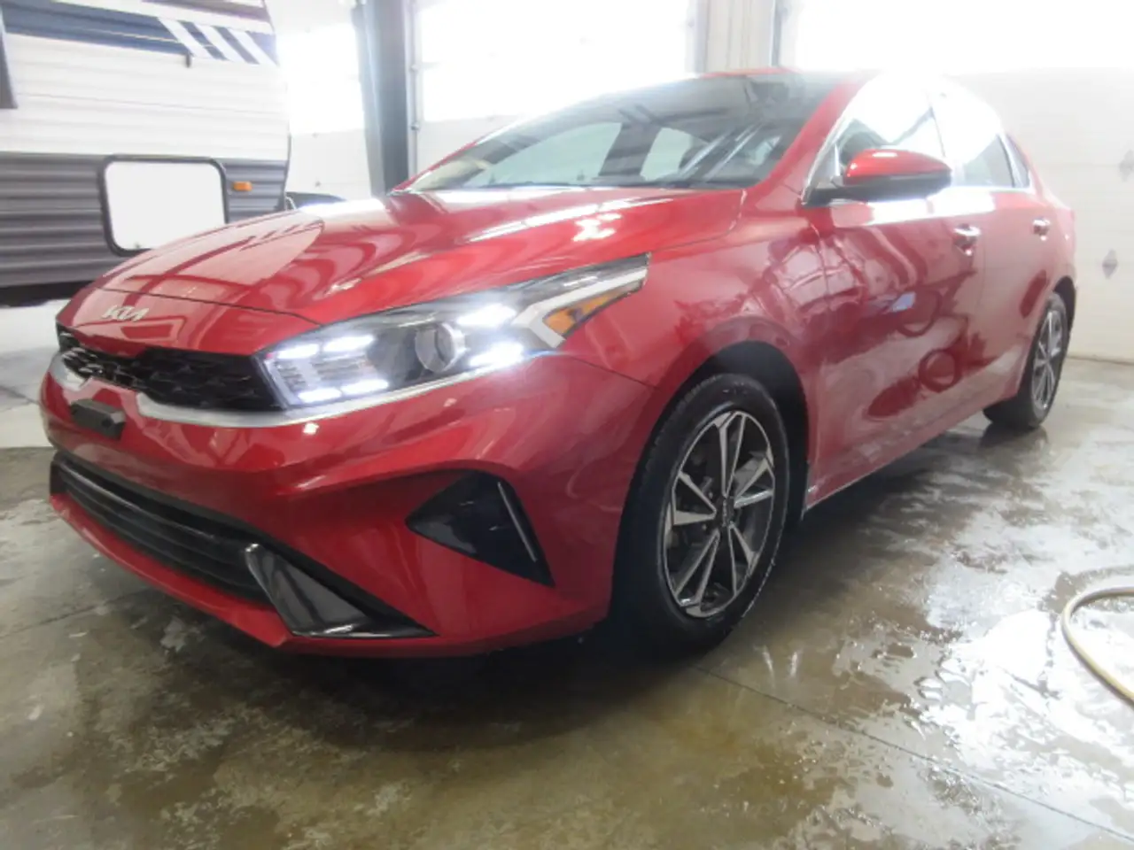 Kia Forte снимка Kia Forte