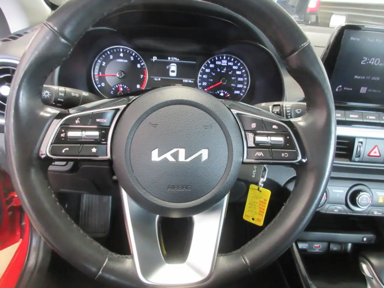 Kia Forte снимка Kia Forte
