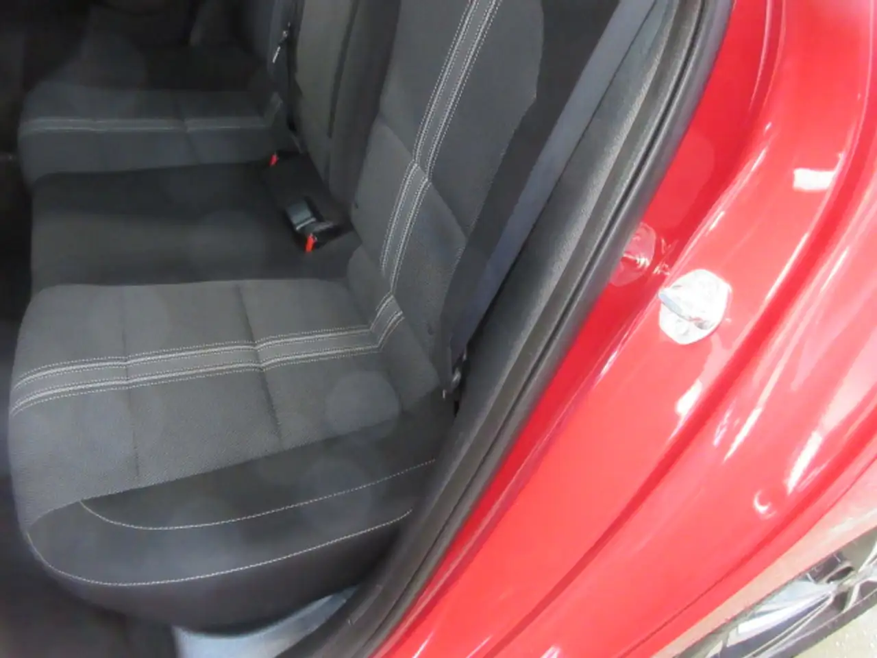 Kia Forte снимка Kia Forte