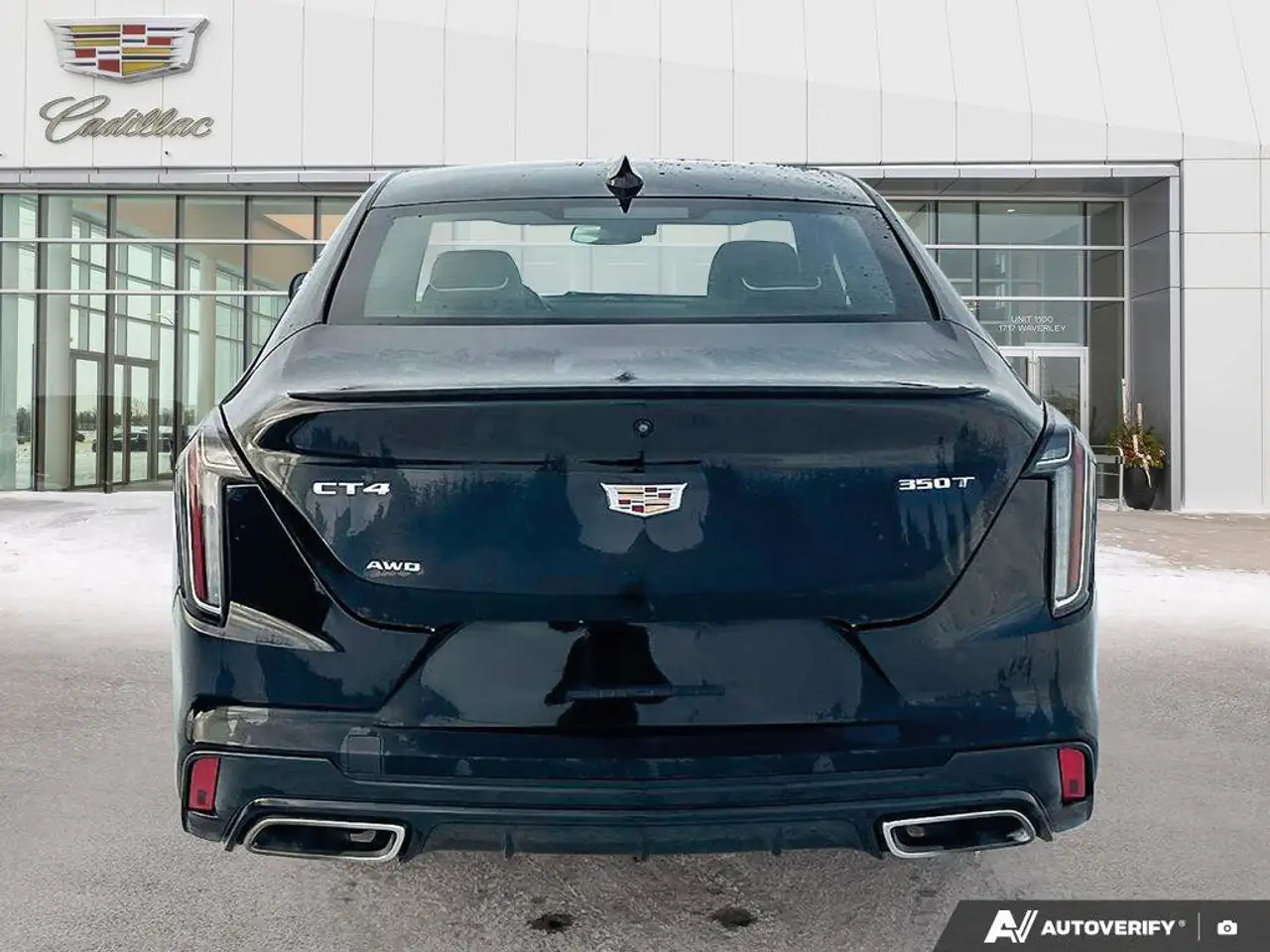 Cadillac CT4 снимка Cadillac CT4