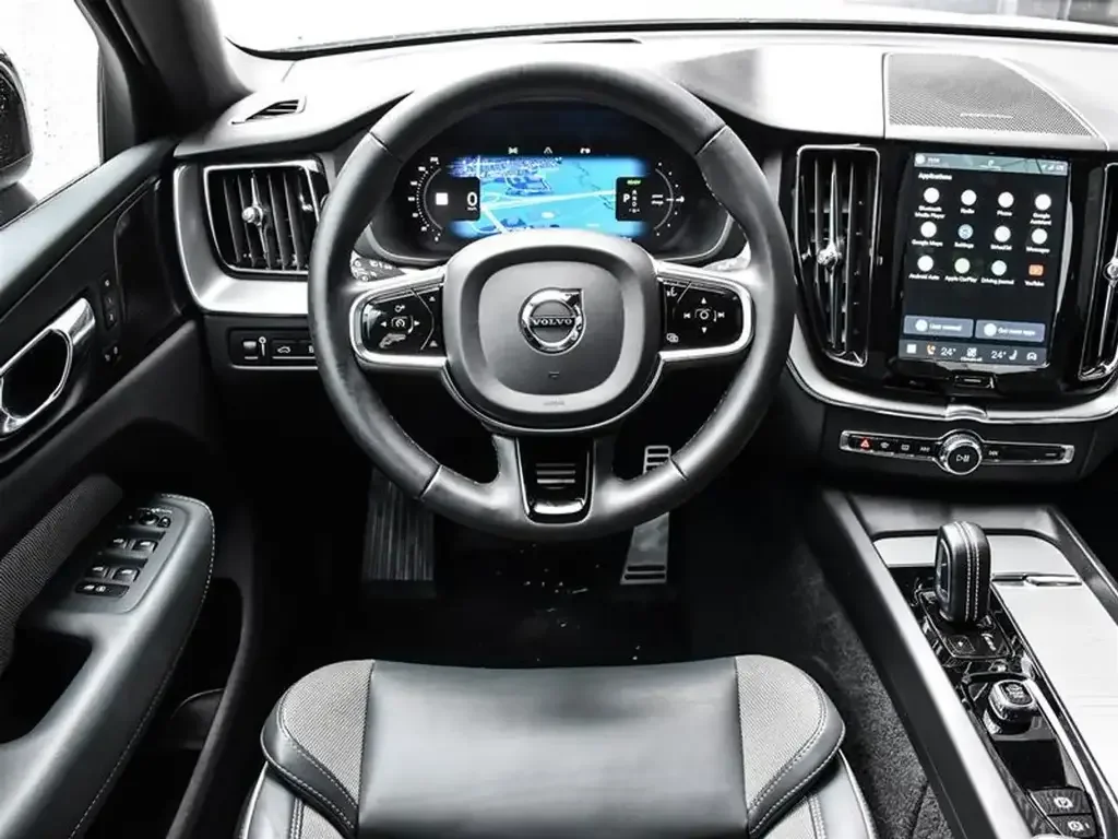 Volvo XC60 снимка Volvo XC60