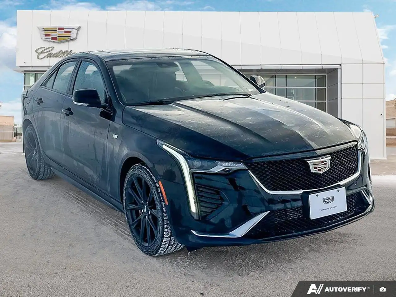 Cadillac CT4 снимка Cadillac CT4