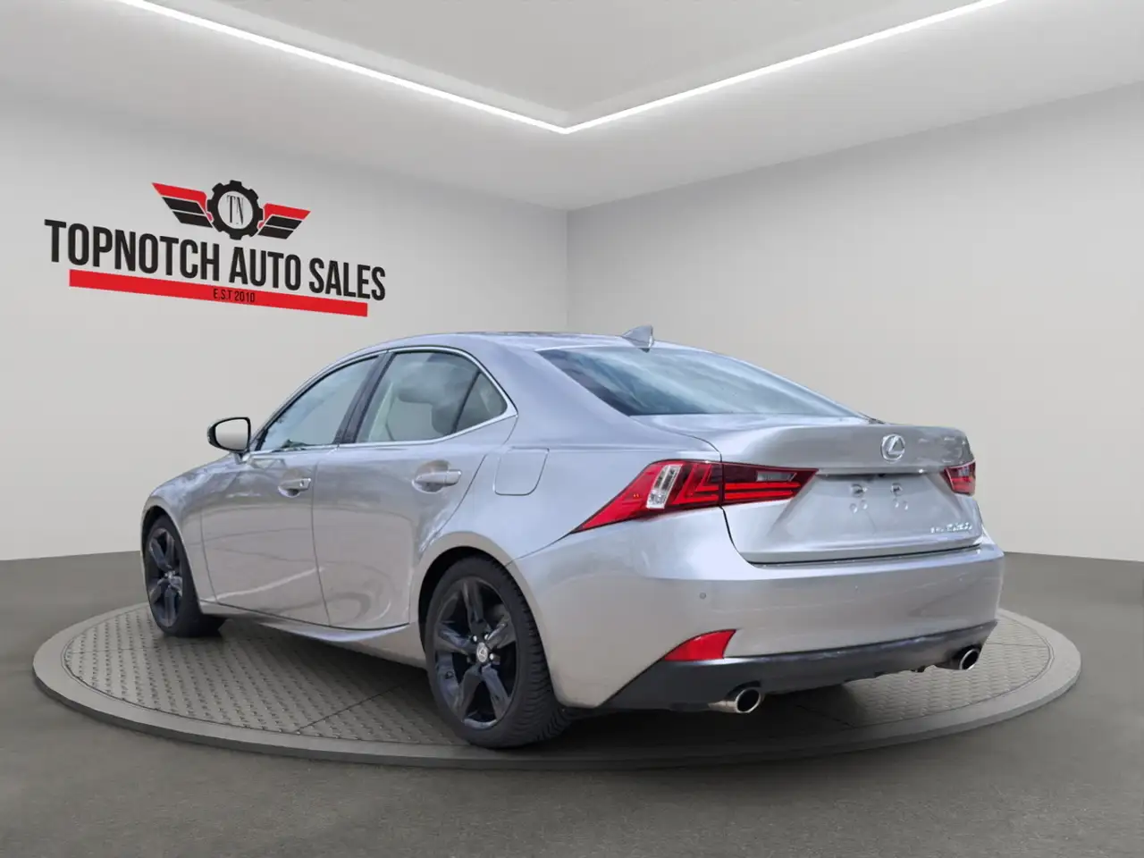 Lexus IS снимка Lexus IS