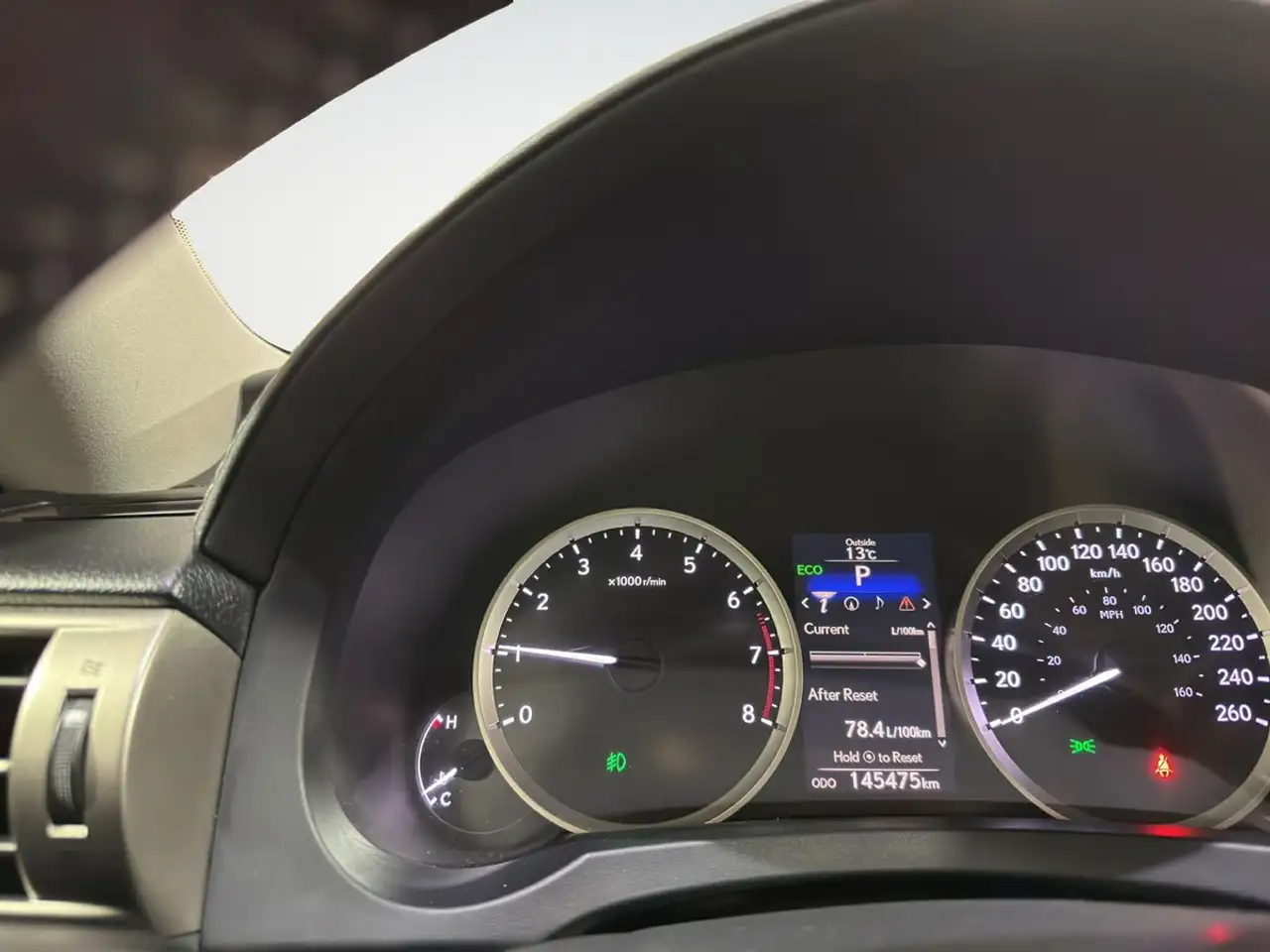Lexus IS снимка Lexus IS