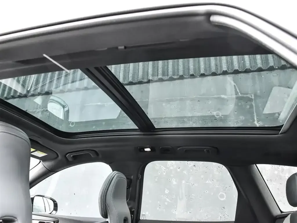 Volvo XC60 снимка Volvo XC60