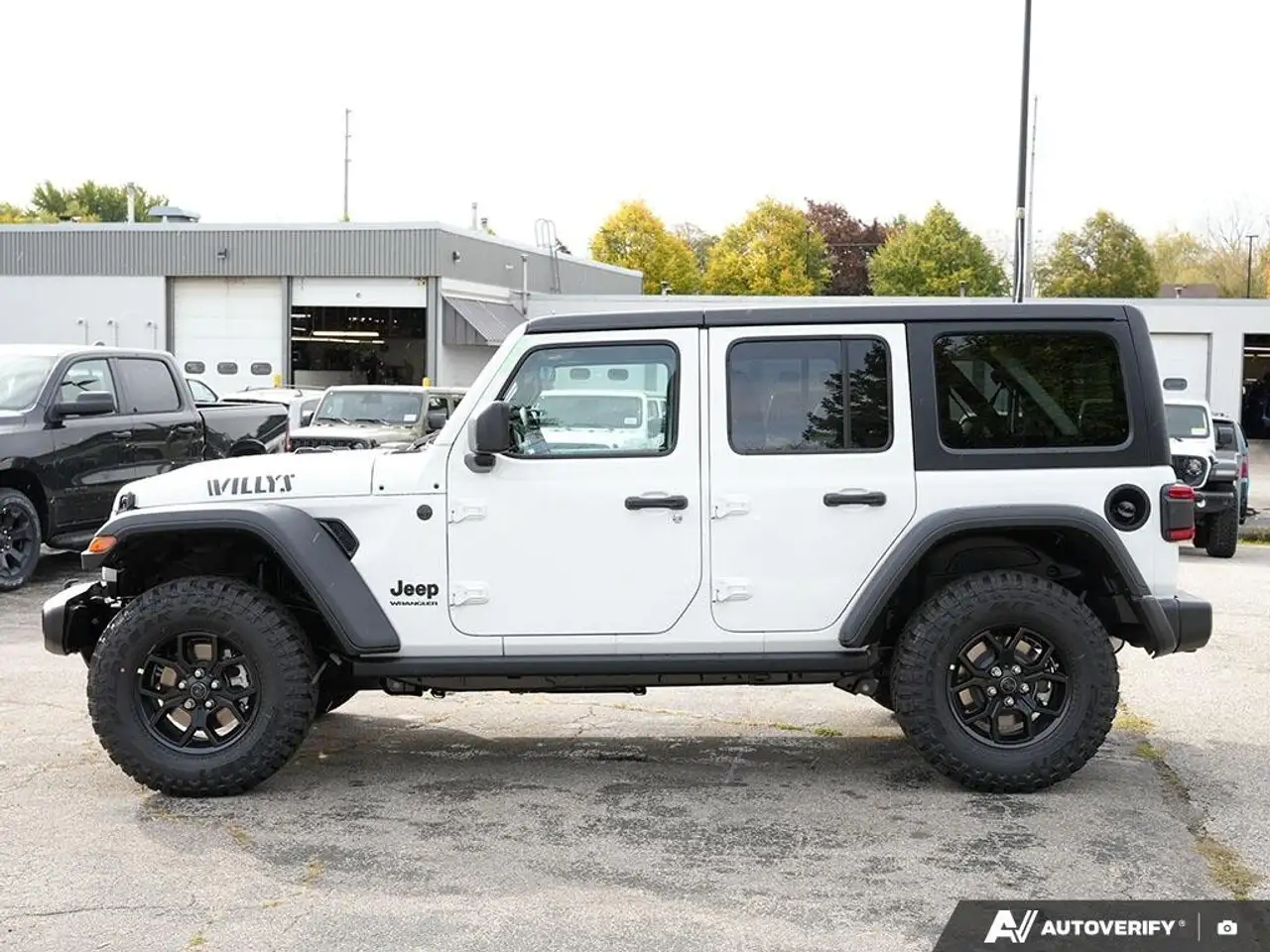 Jeep Wrangler photo Jeep Wrangler