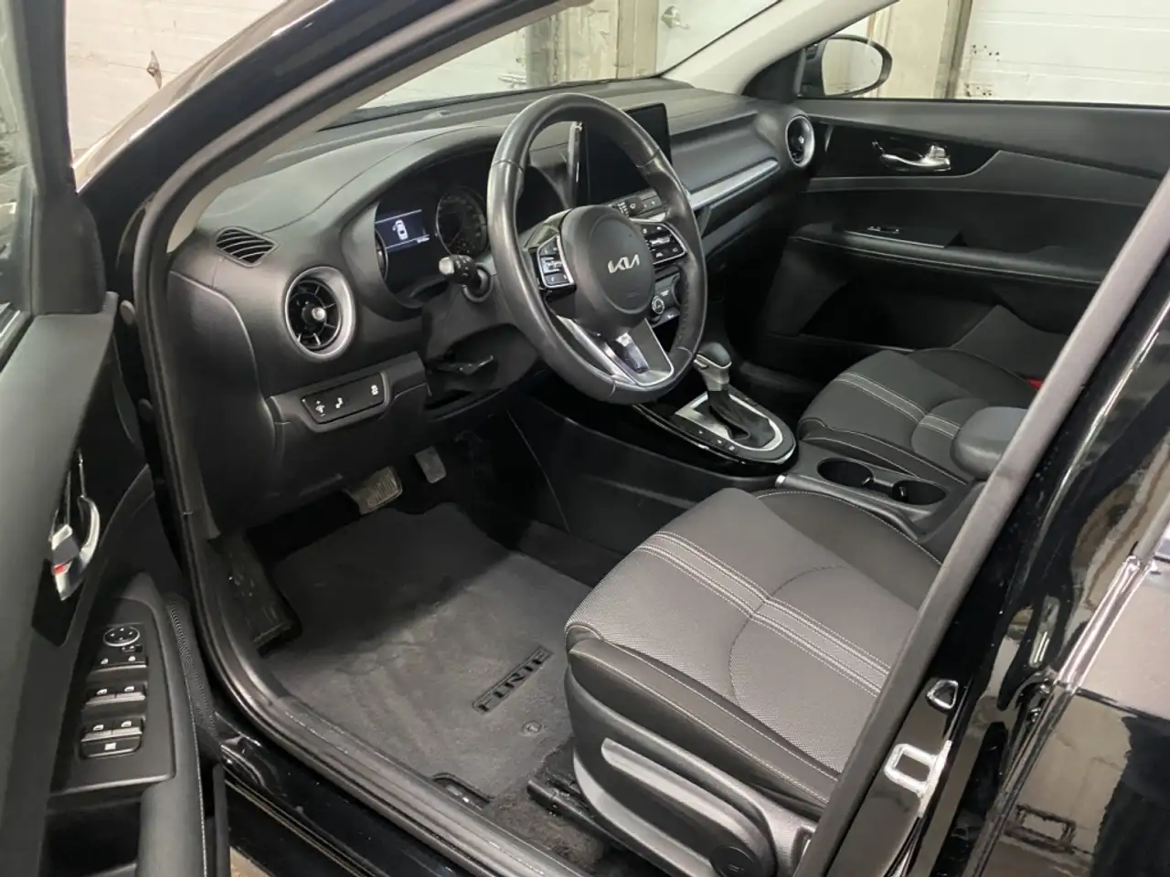 Kia Forte photo Kia Forte