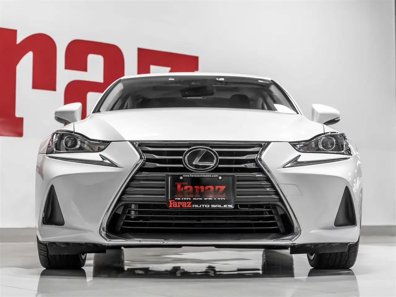 2019 Lexus IS