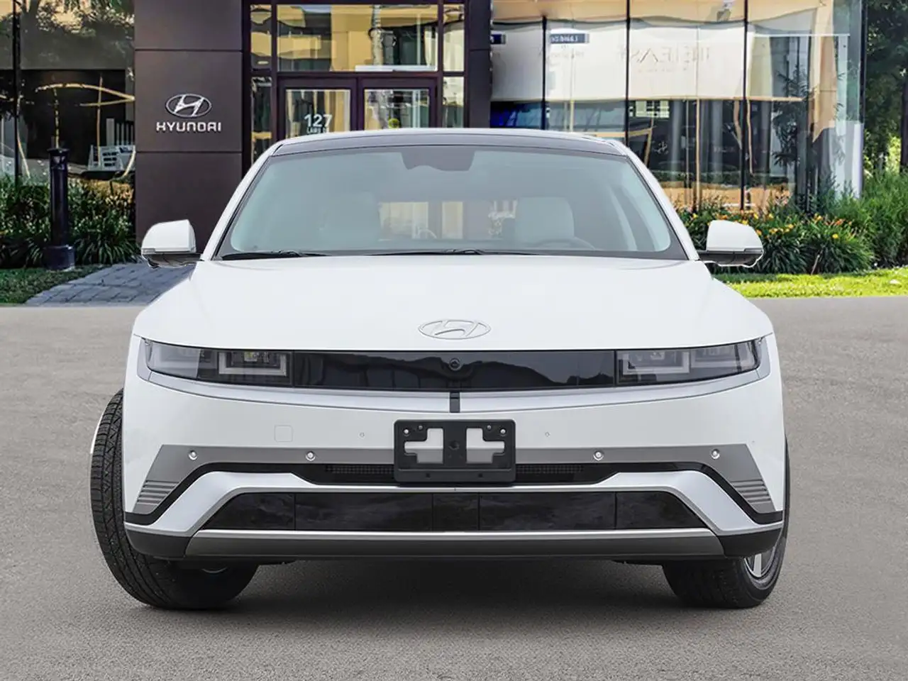 Hyundai IONIQ 5 снимка Hyundai IONIQ 5