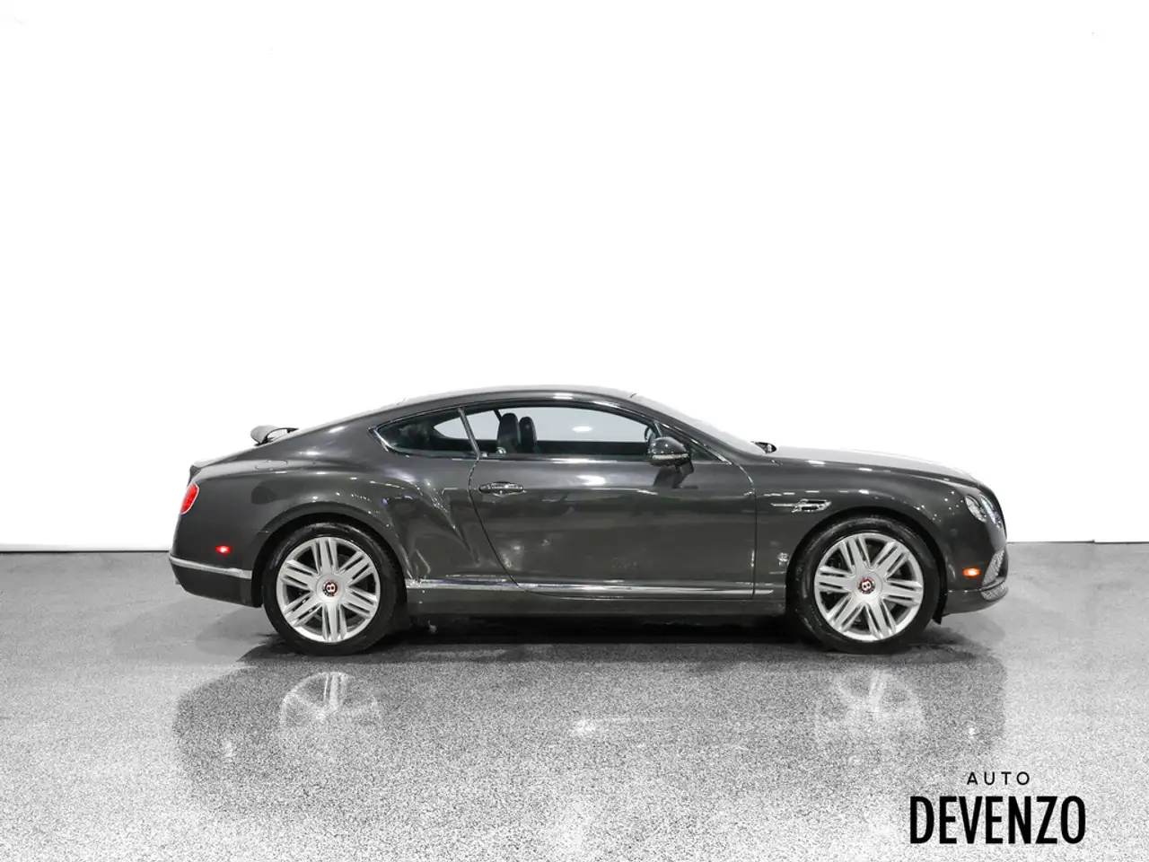 Bentley Continental GT снимка Bentley Continental GT