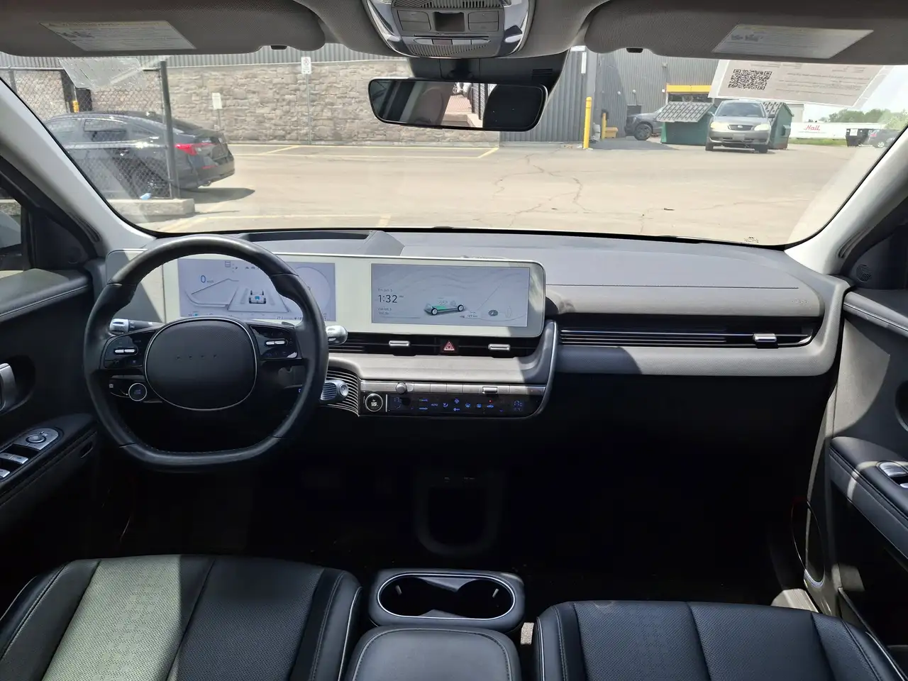 Hyundai IONIQ 5 photo Hyundai IONIQ 5
