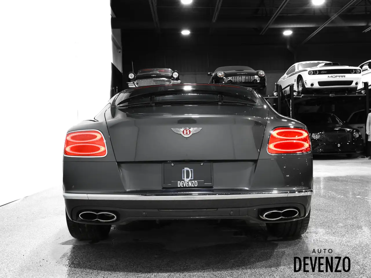 Bentley Continental GT снимка Bentley Continental GT