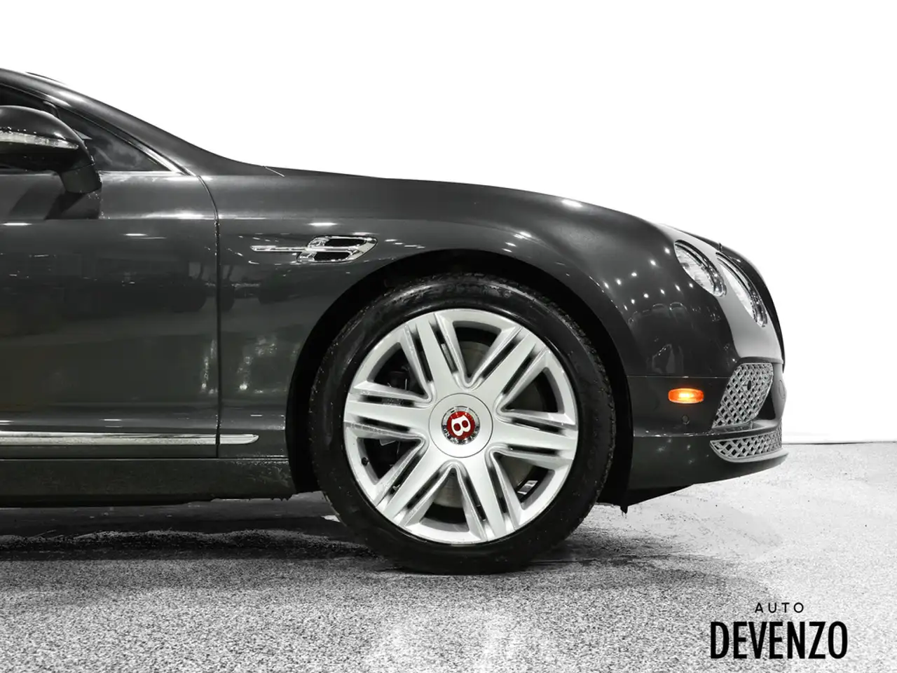 Bentley Continental GT снимка Bentley Continental GT