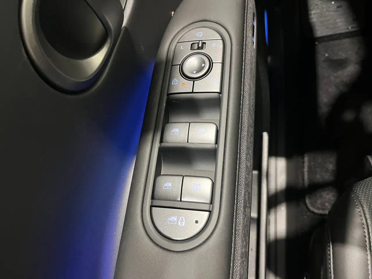 Hyundai IONIQ 5 снимка Hyundai IONIQ 5
