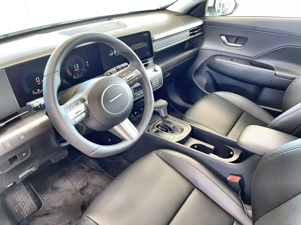 Hyundai KONA снимка Hyundai KONA