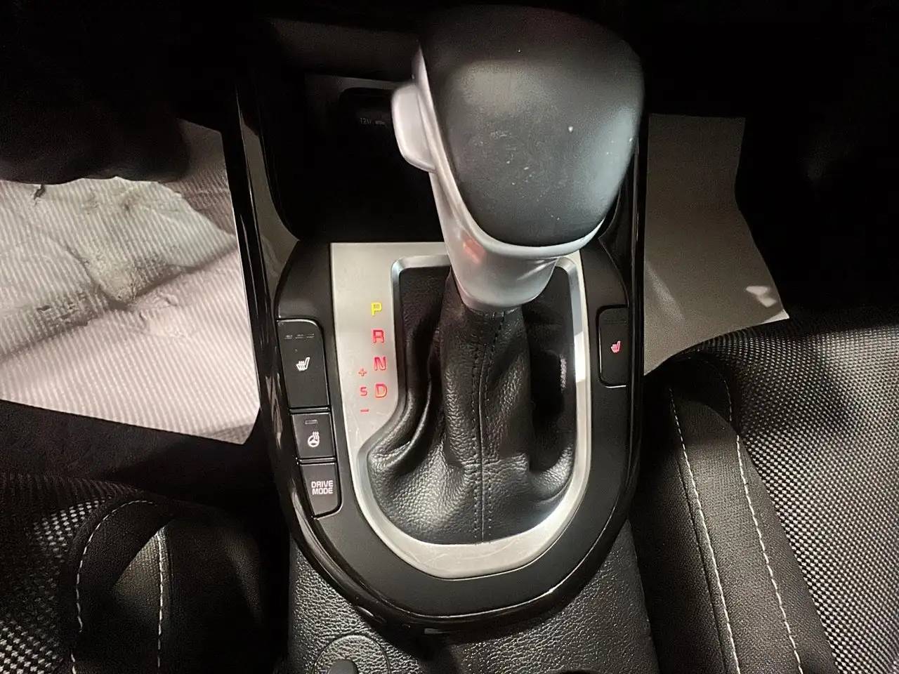 Kia Forte снимка Kia Forte