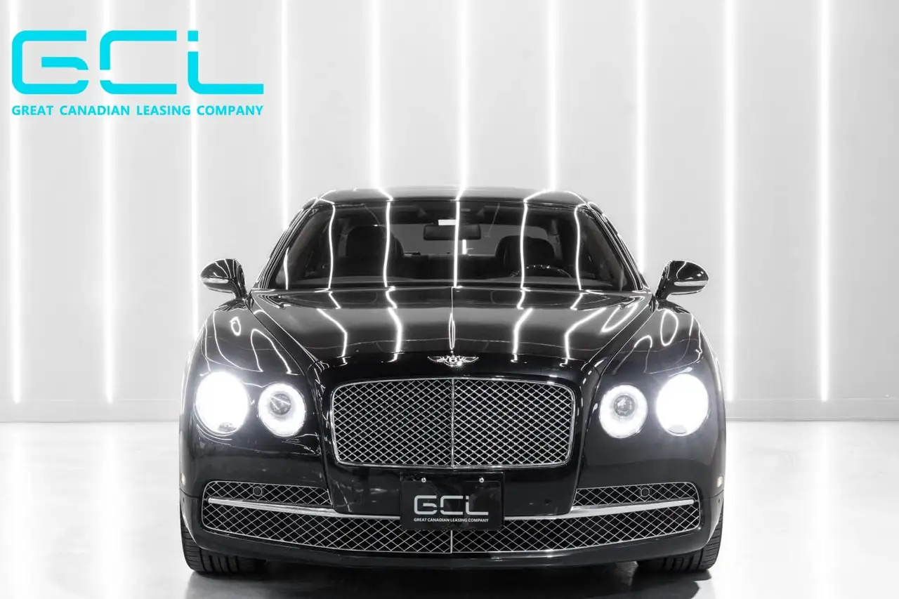 Bentley Flying Spur fotografie Bentley Flying Spur
