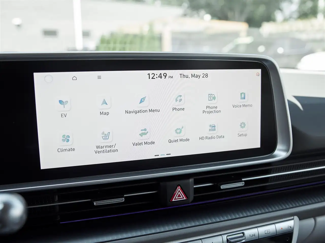 Hyundai IONIQ 6 photo Hyundai IONIQ 6