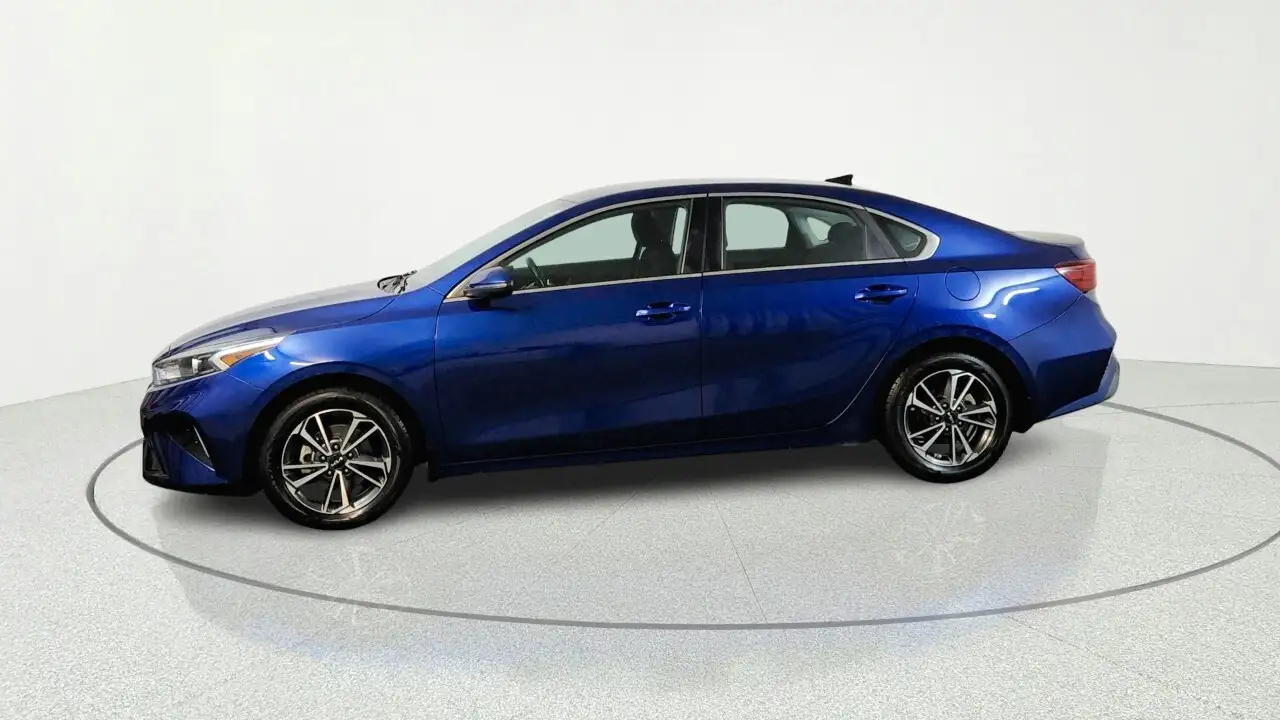 Kia Forte снимка Kia Forte