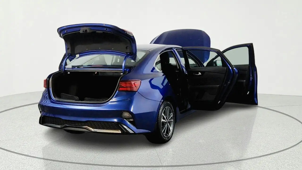 Kia Forte снимка Kia Forte