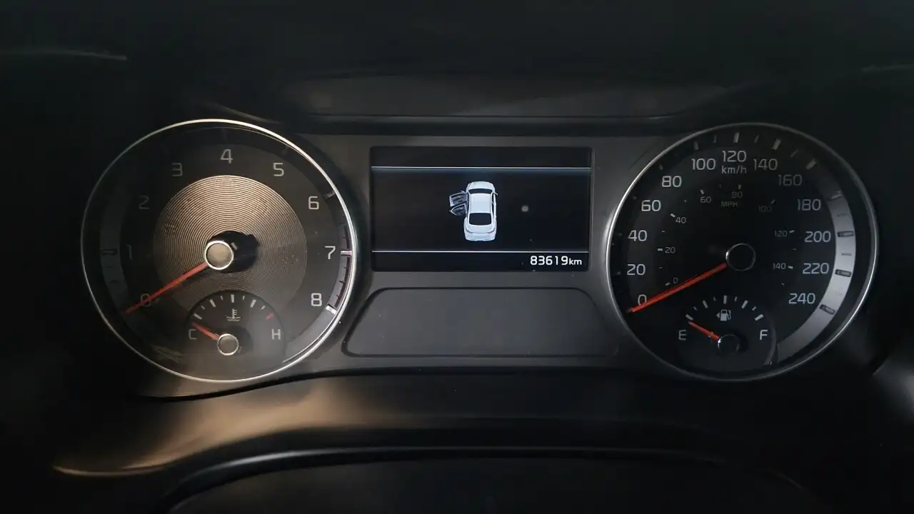 Kia Forte снимка Kia Forte