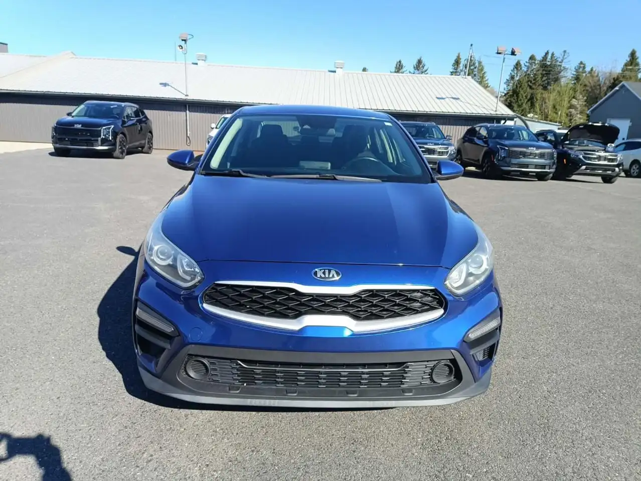 Kia Forte снимка Kia Forte