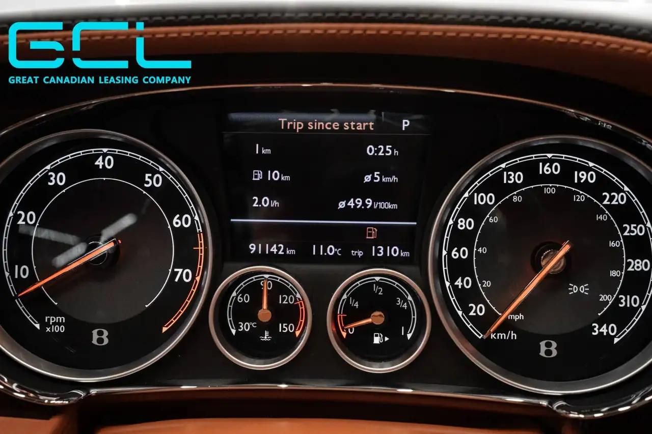 Bentley Flying Spur fotografie Bentley Flying Spur