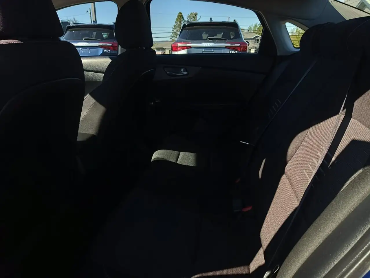 Kia Forte снимка Kia Forte