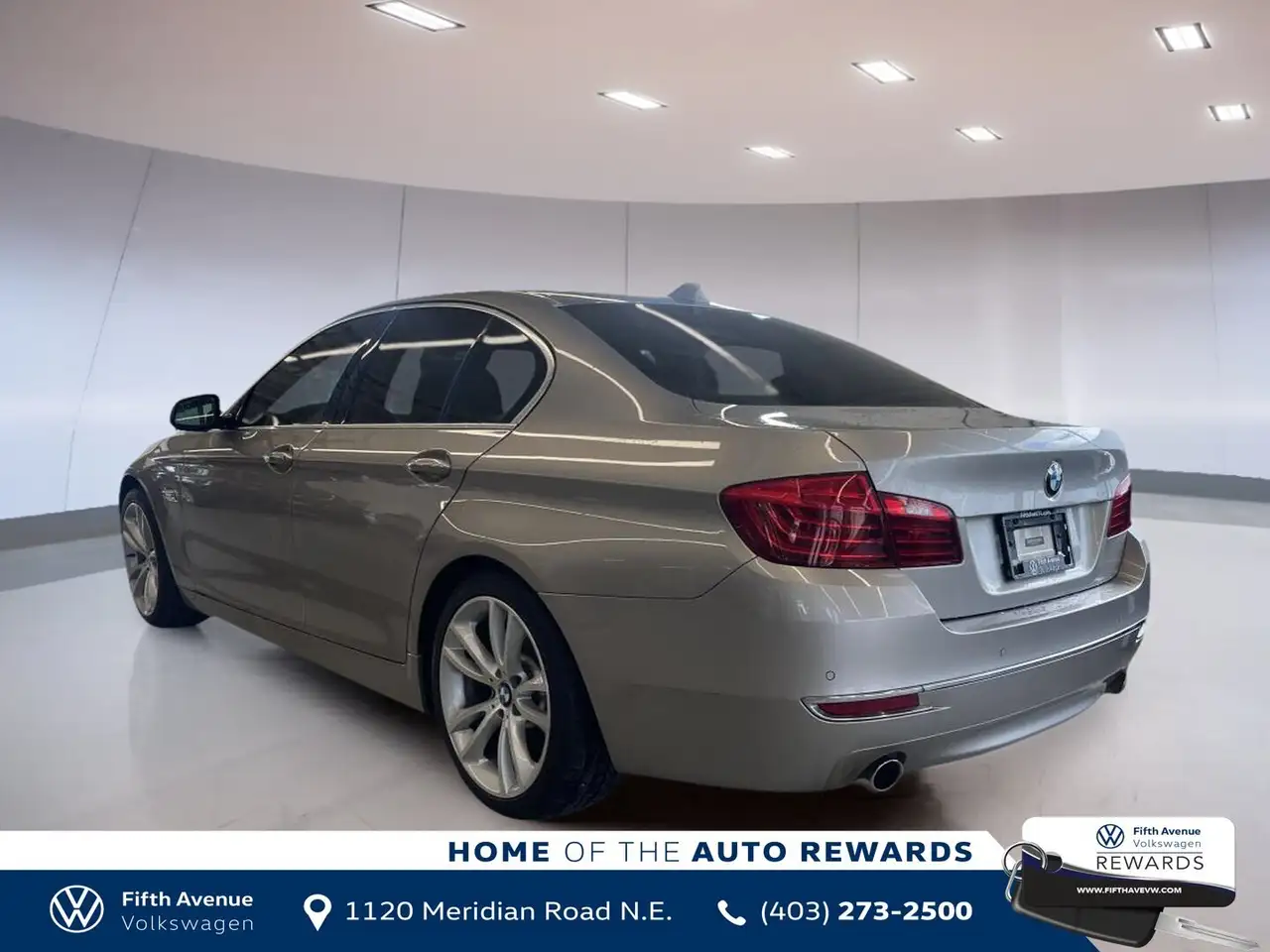 BMW 5 Series снимка BMW 5 Series