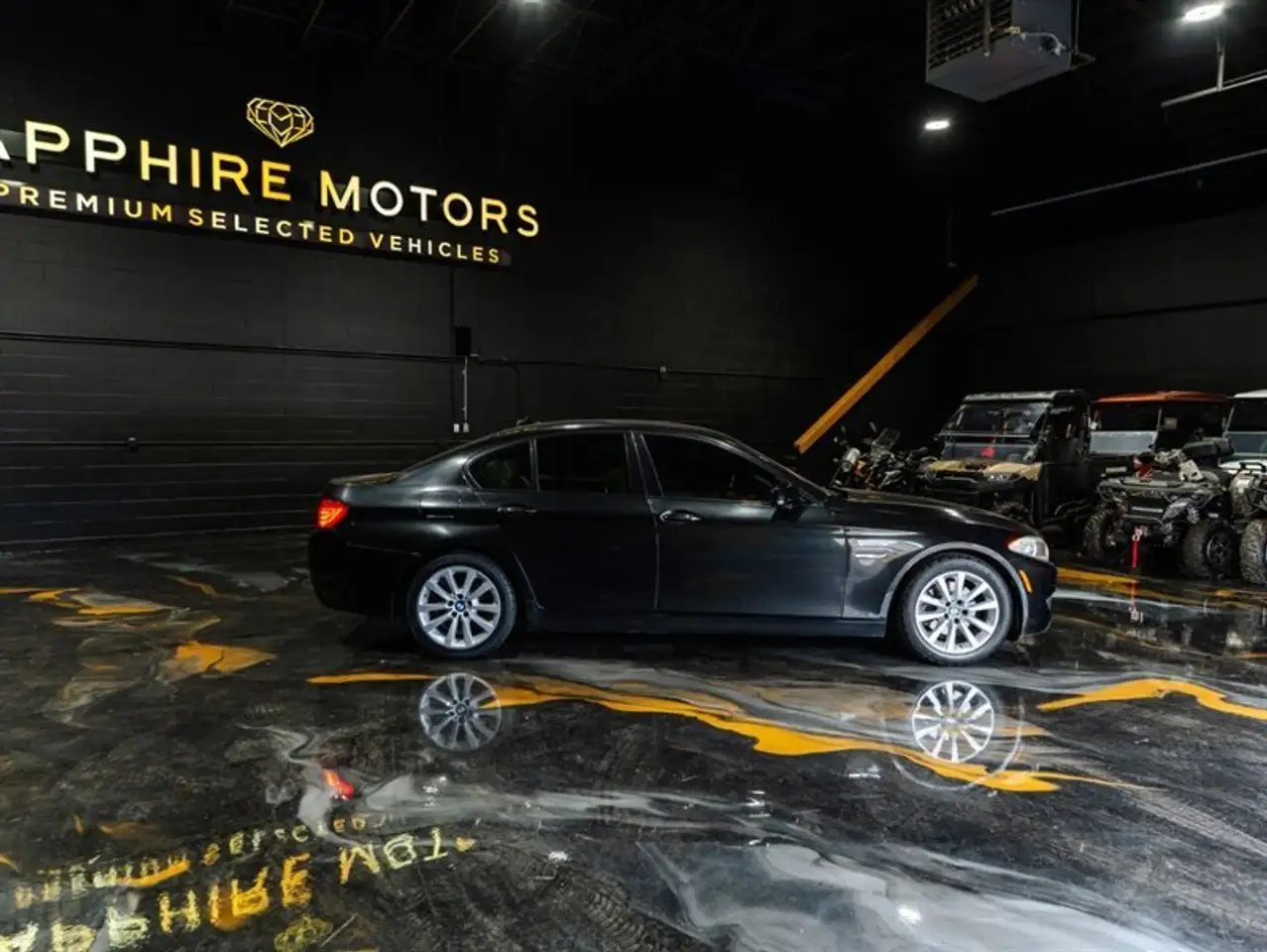 BMW 5 Series photo BMW 5 Series