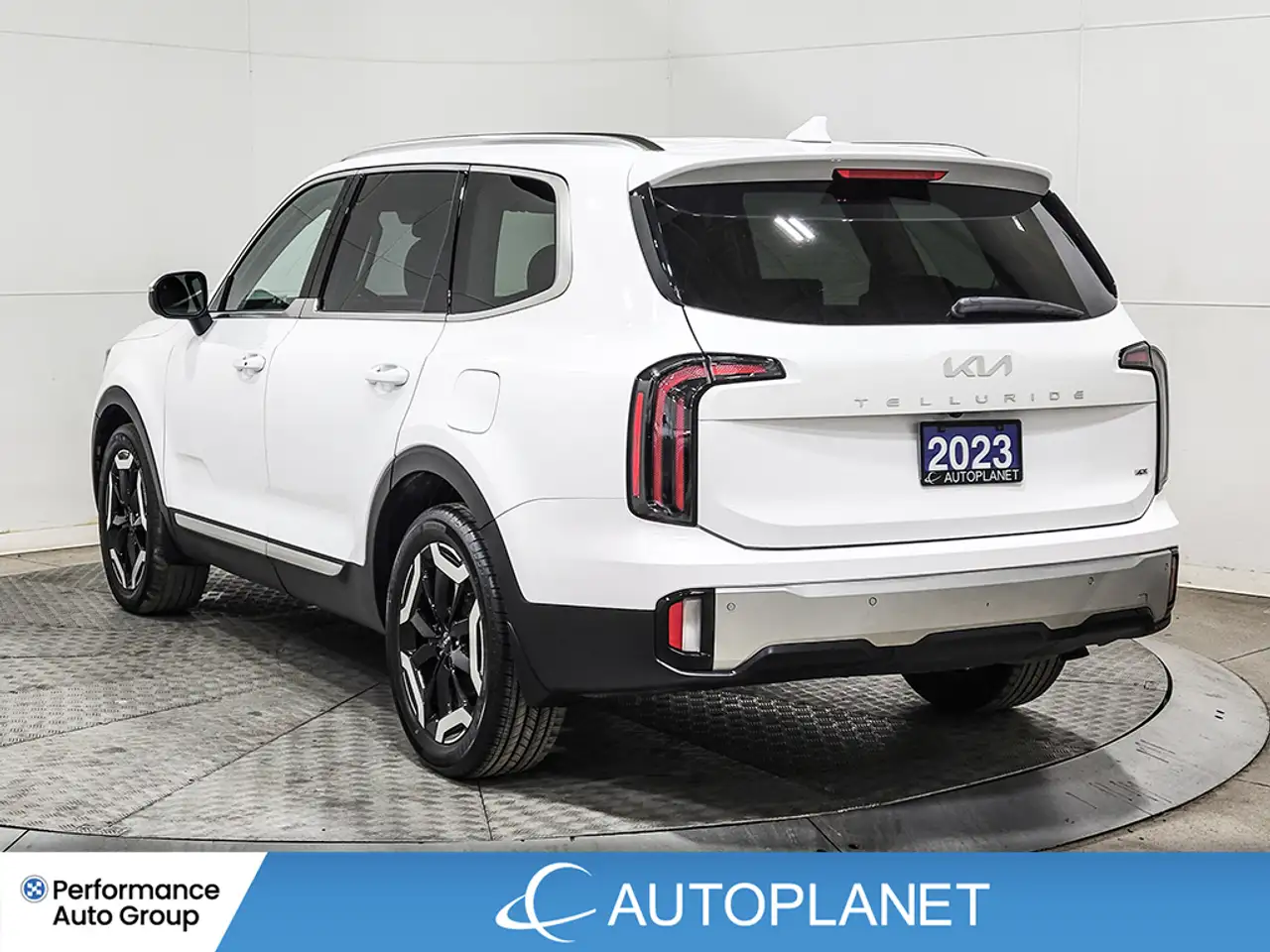 Kia Telluride снимка Kia Telluride