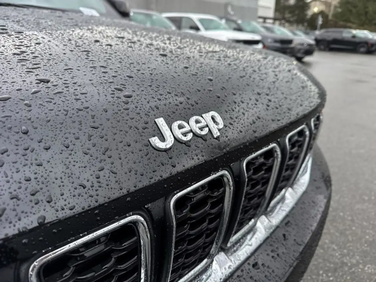 Jeep Grand Cherokee снимка Jeep Grand Cherokee