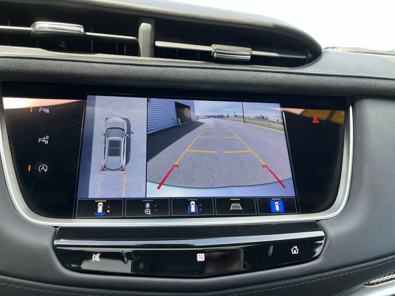 Cadillac XT5 снимка Cadillac XT5