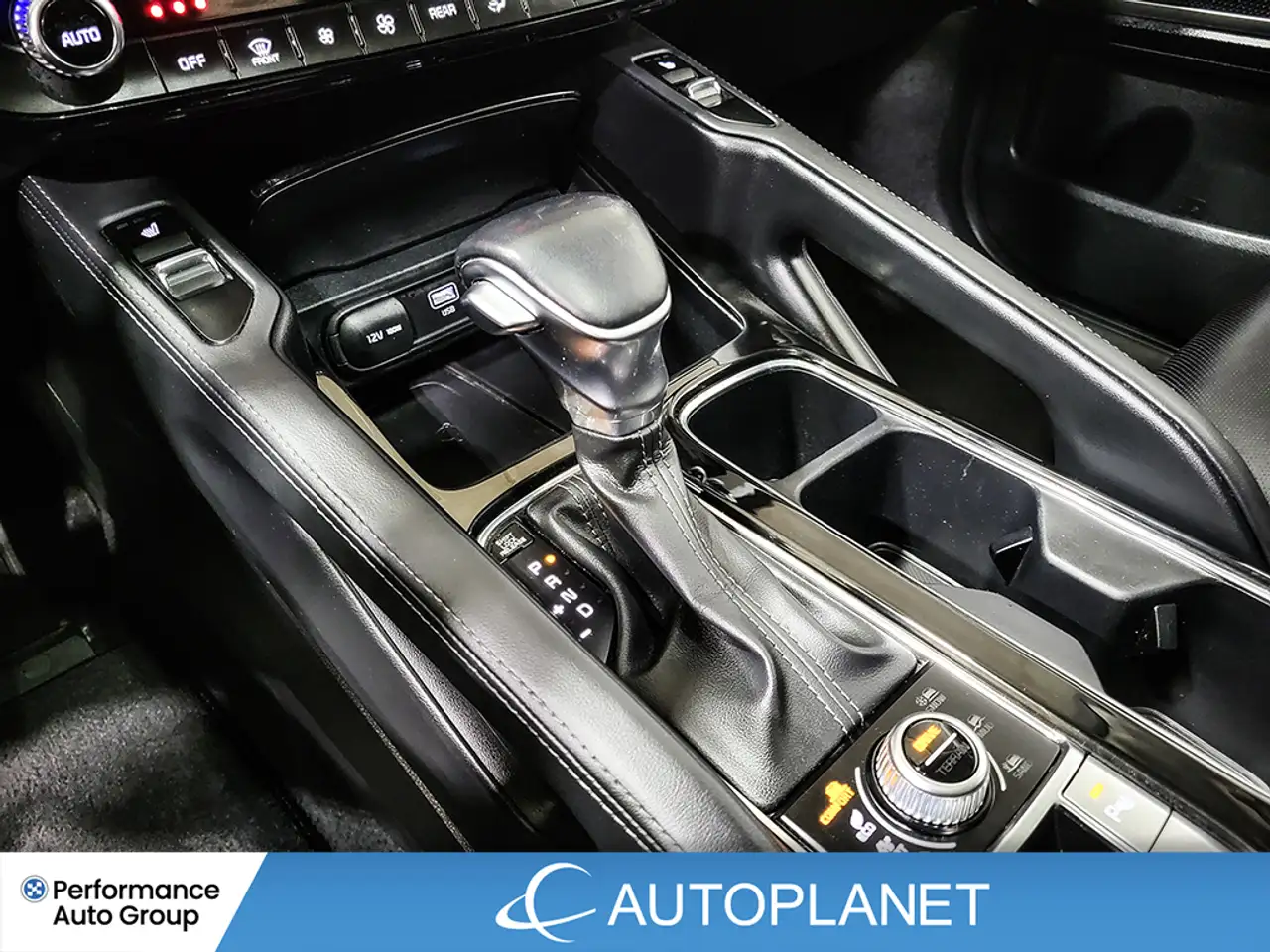 Kia Telluride снимка Kia Telluride