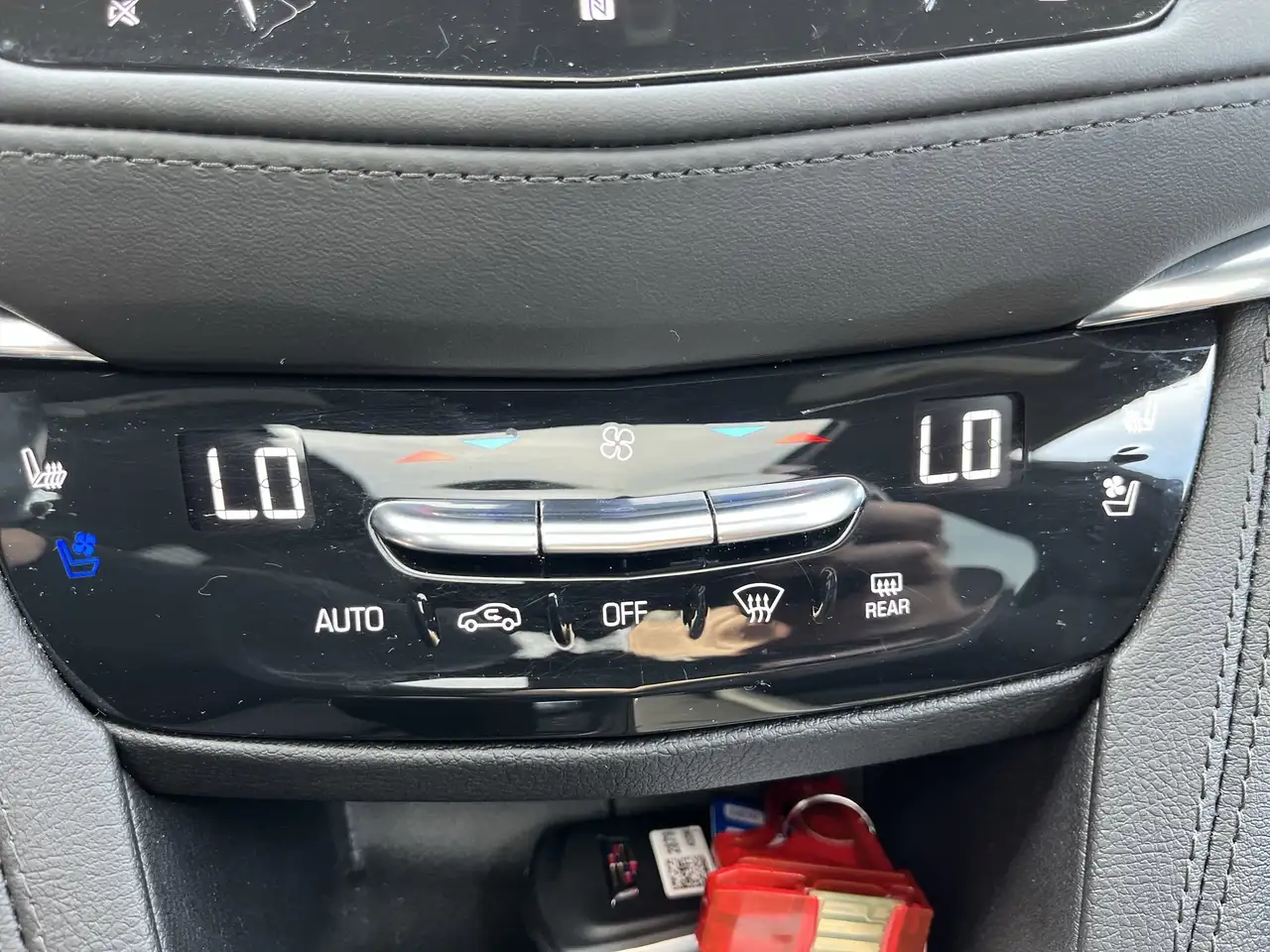 Cadillac XT5 снимка Cadillac XT5