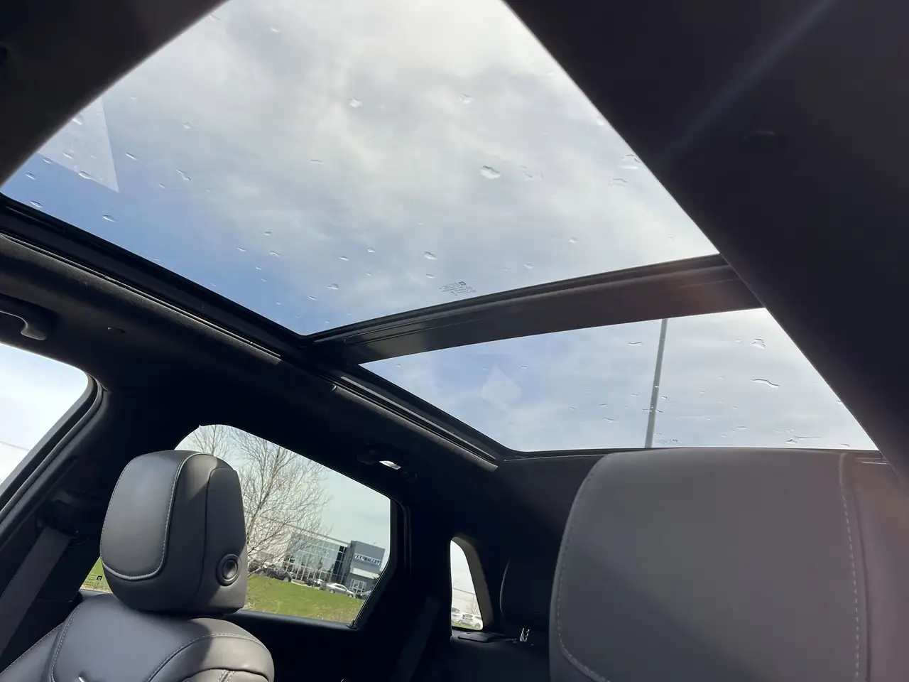 Cadillac XT5 снимка Cadillac XT5