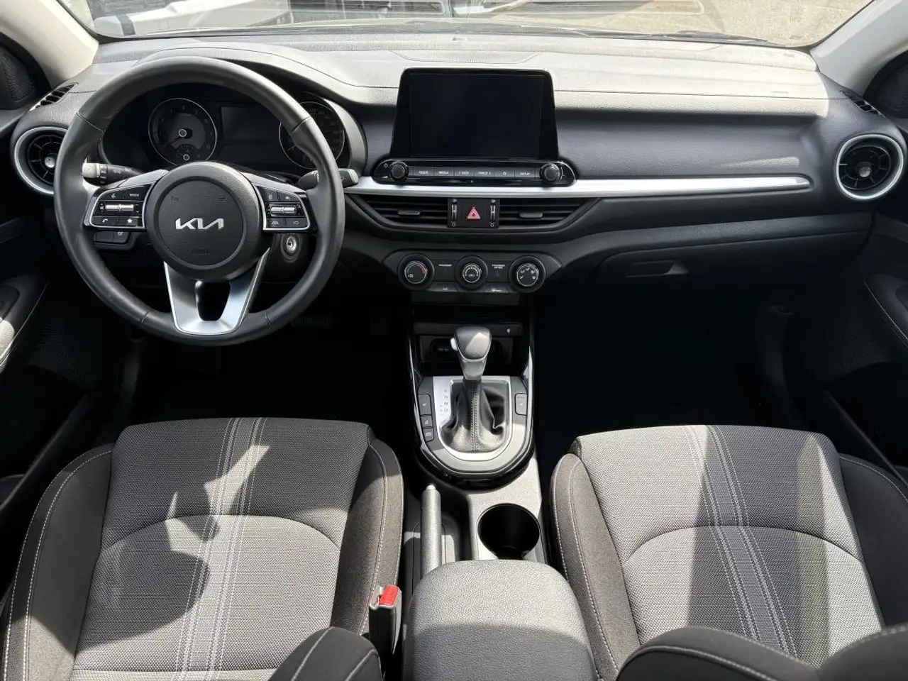 Kia Forte photo Kia Forte
