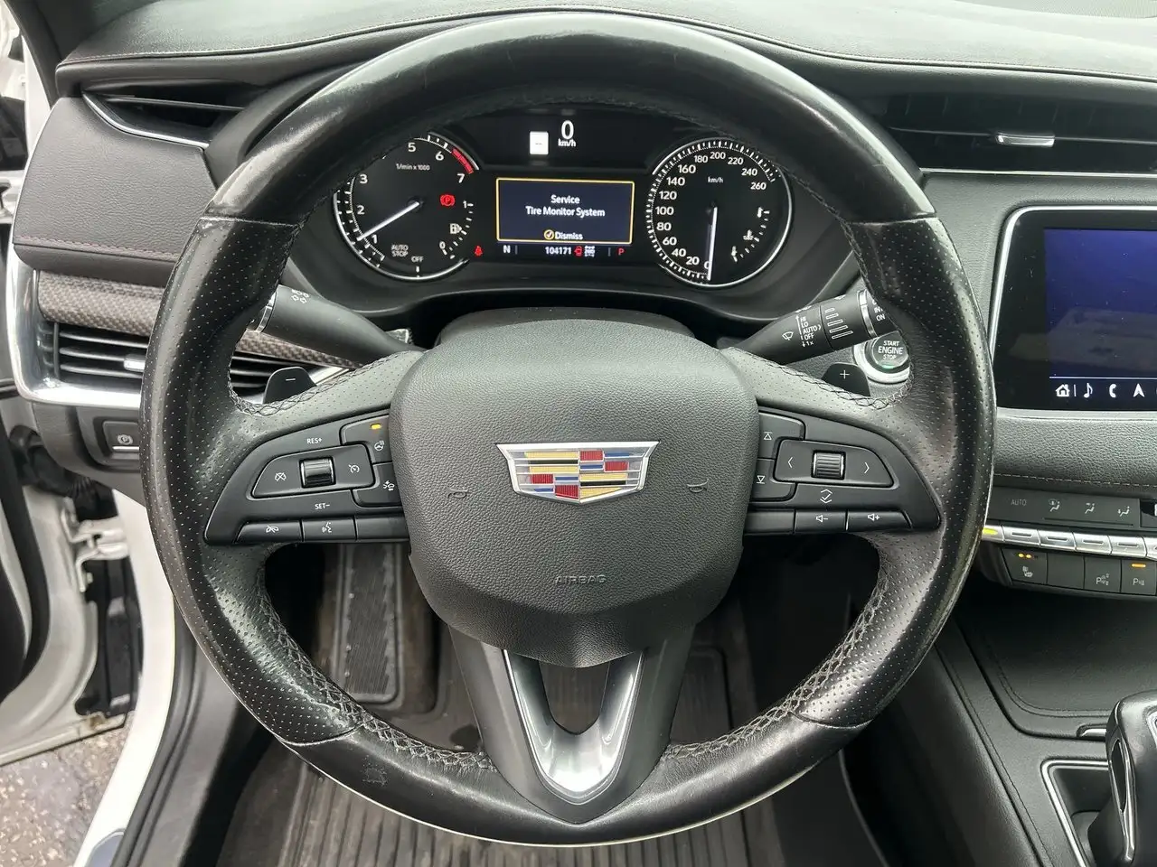 Cadillac XT4 снимка Cadillac XT4