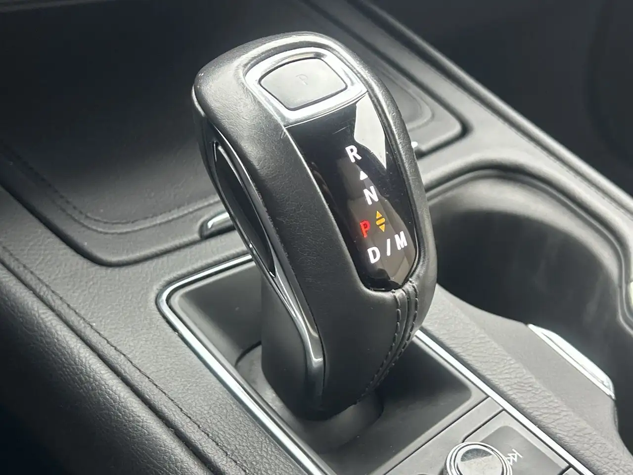 Cadillac XT4 снимка Cadillac XT4