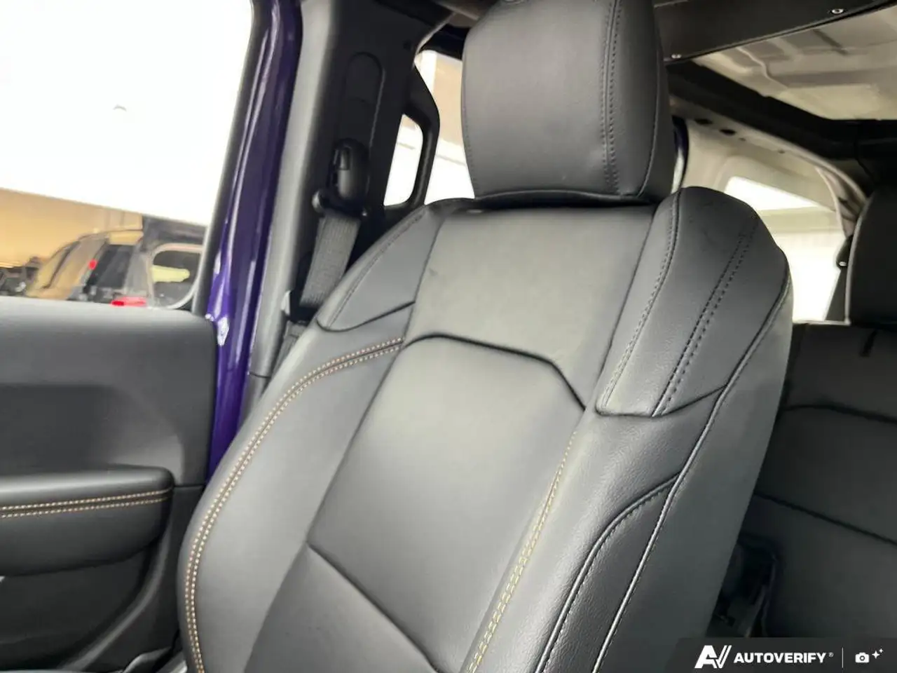 Jeep Wrangler photo Jeep Wrangler