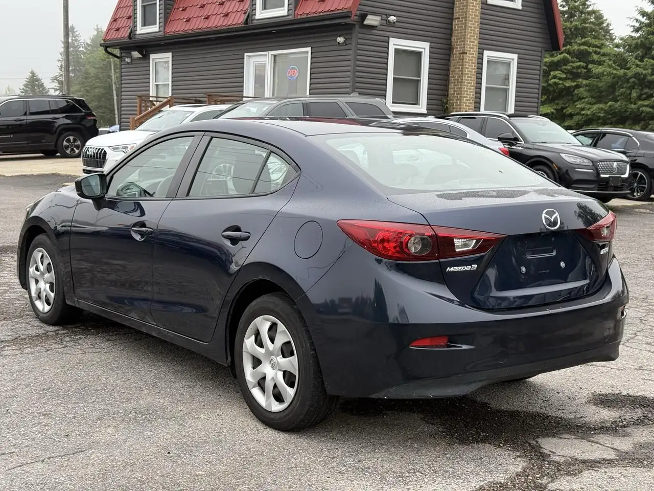 Mazda 3 photo Mazda 3