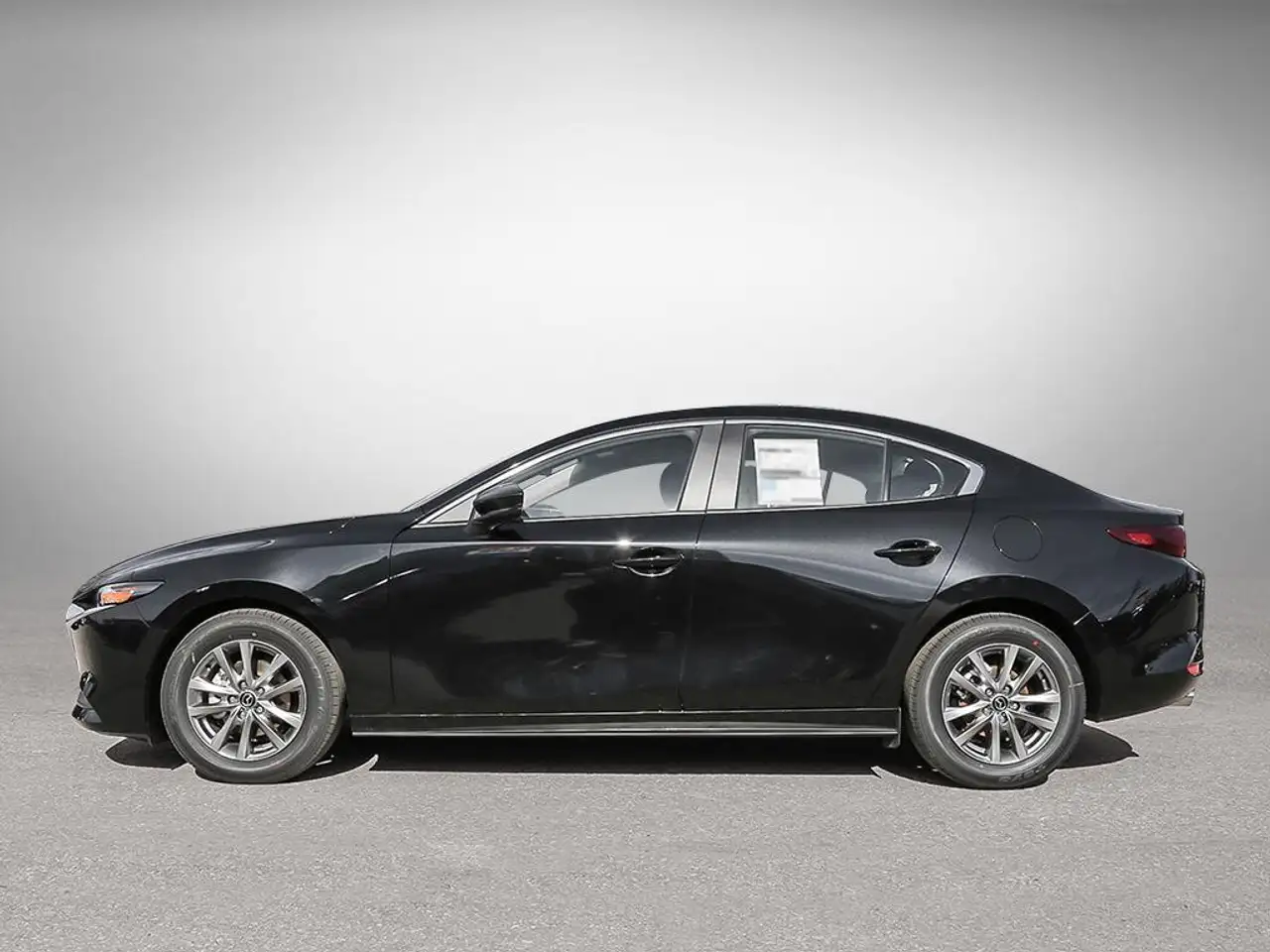 Mazda 3 снимка Mazda 3