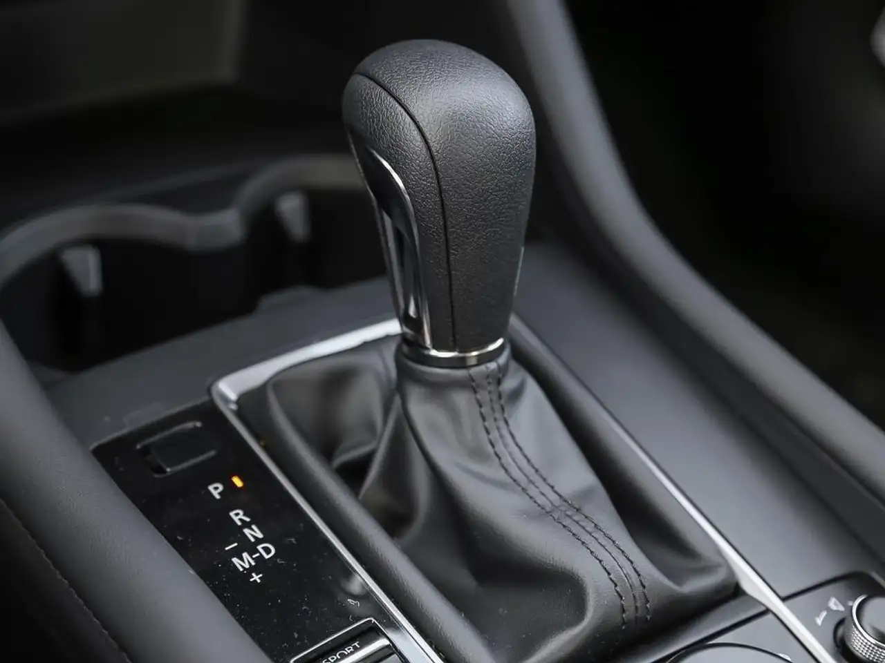 Mazda 3 снимка Mazda 3