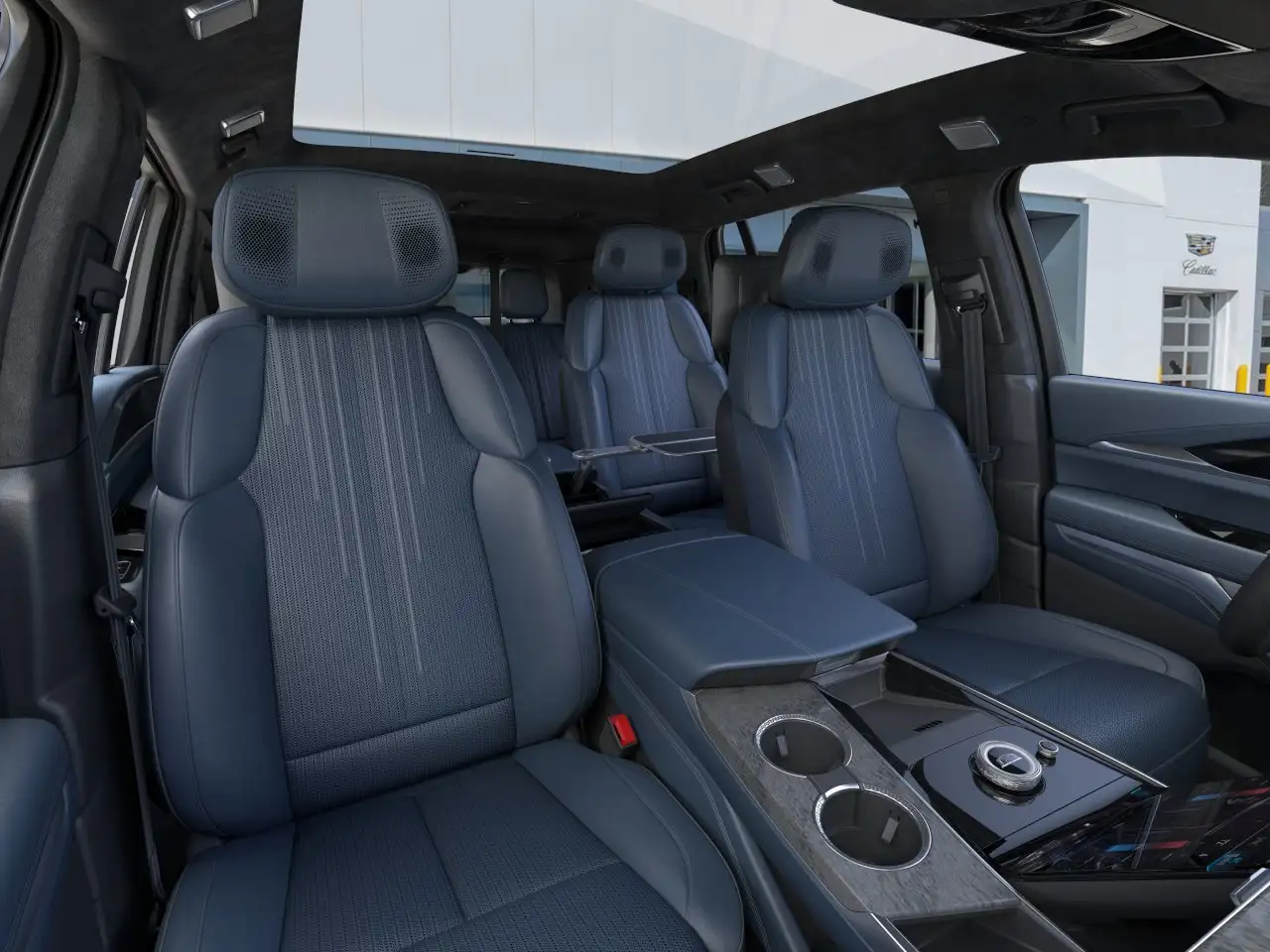 Cadillac Escalade снимка Cadillac Escalade