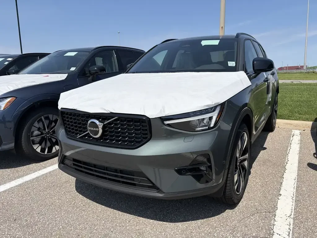 Volvo XC40 photo Volvo XC40