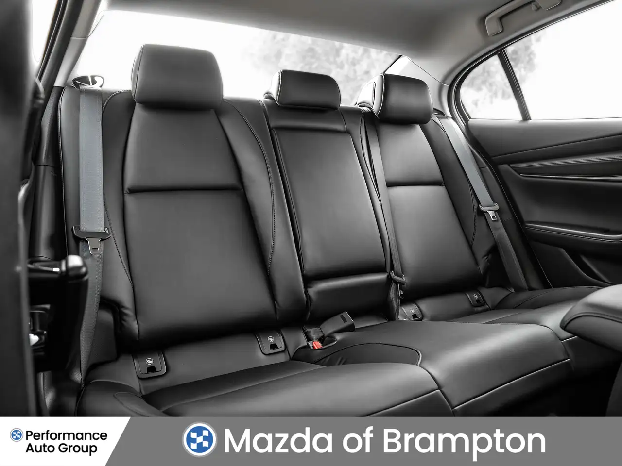 Mazda 3 снимка Mazda 3