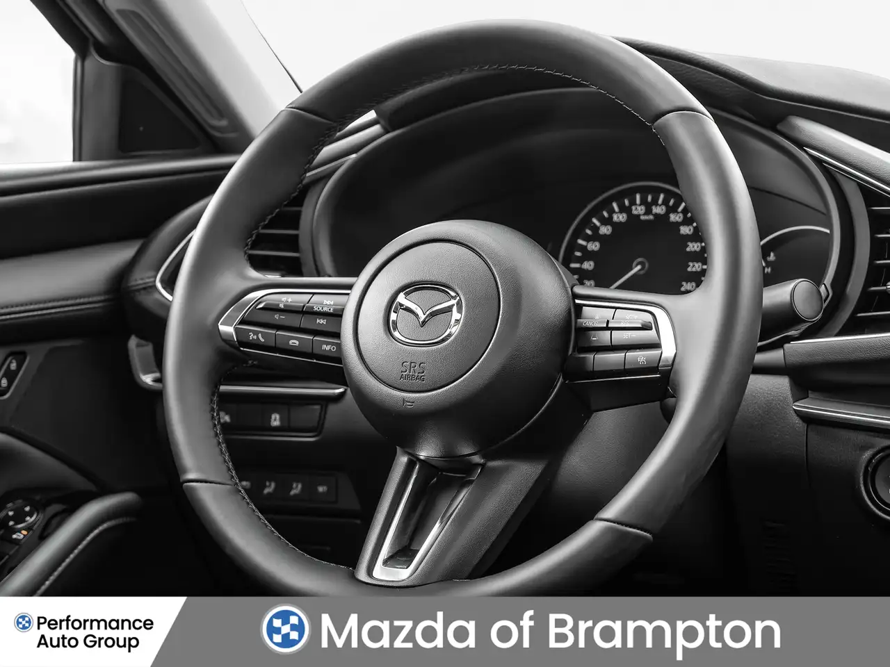 Mazda 3 снимка Mazda 3
