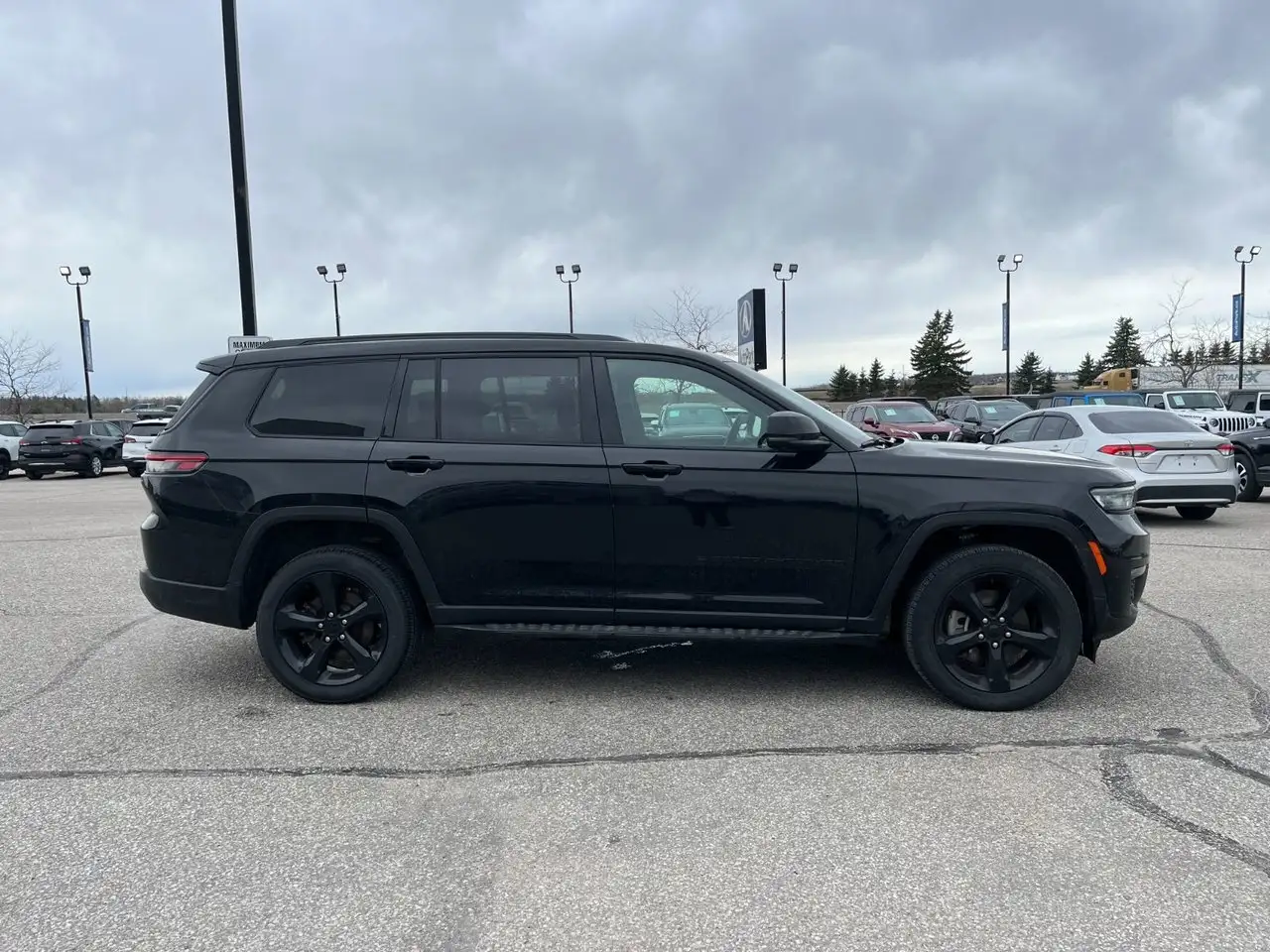 Jeep Grand Cherokee снимка Jeep Grand Cherokee