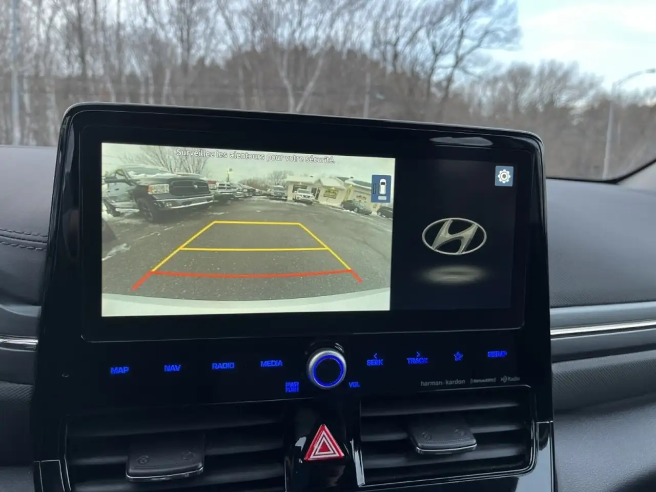 Hyundai IONIQ снимка Hyundai IONIQ