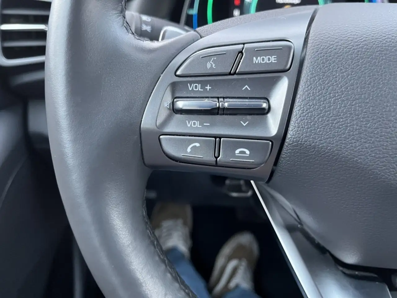 Hyundai IONIQ снимка Hyundai IONIQ
